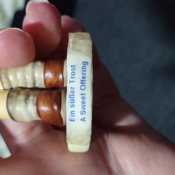 Vintage Hummel Club Membership A Sweet Offering #144 549/3/0 - Picture 8 of 10